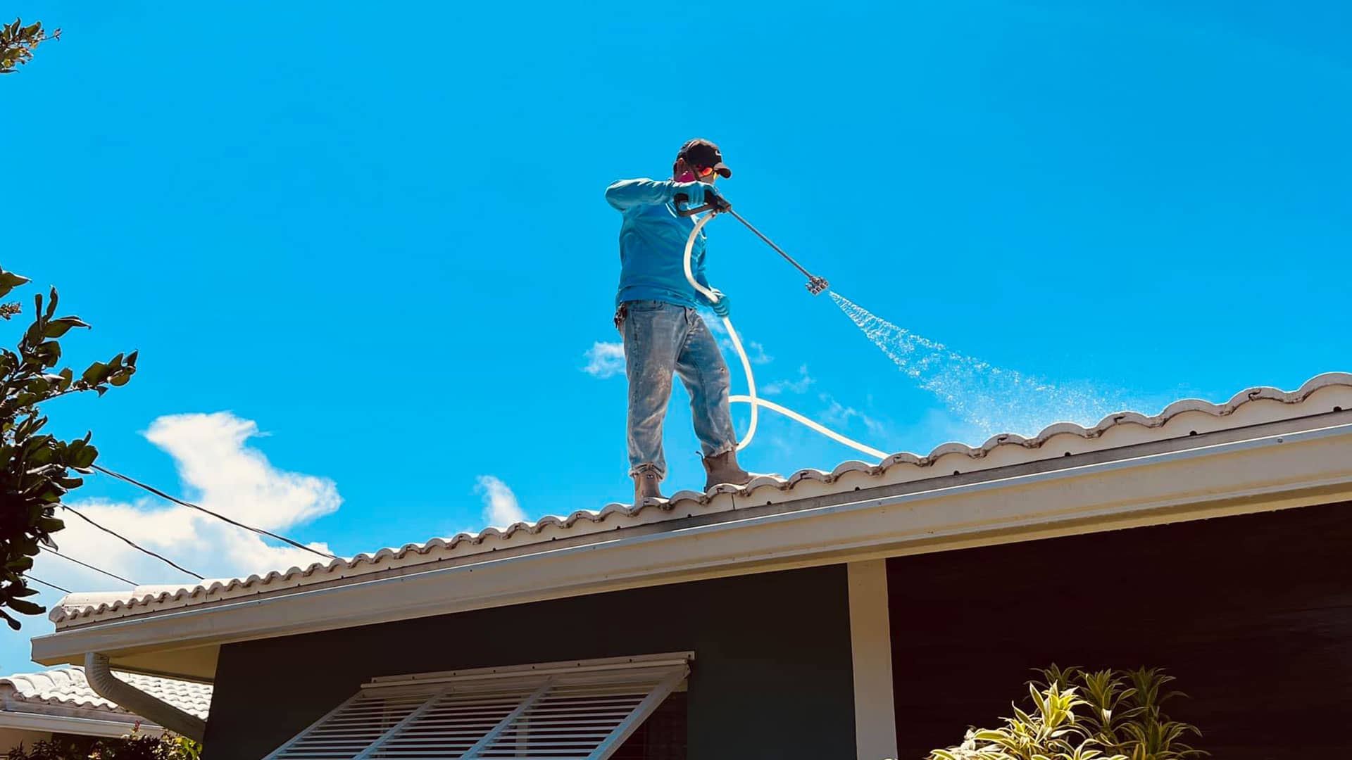 bg-roof-pressure-washing-coral-gables