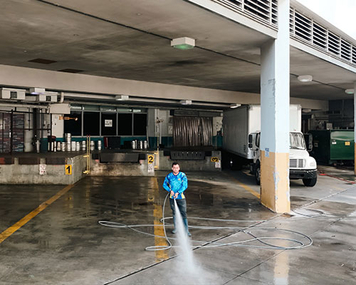 Commercial Pressure Washing